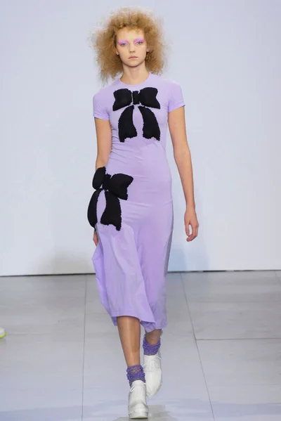 Look 9